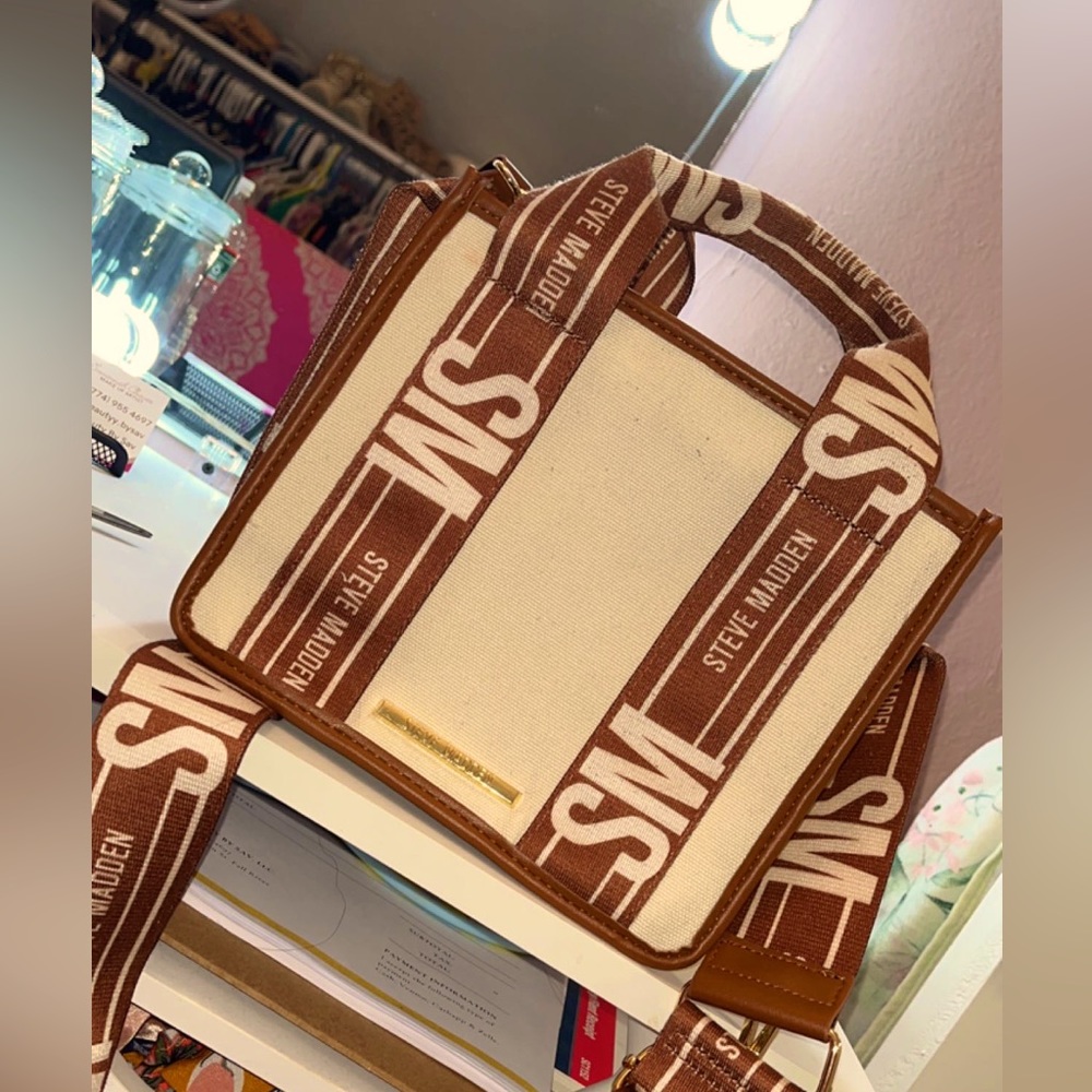 Steve Madden purse